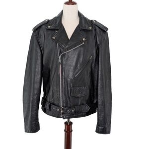 Wilsons‎ Leather Black Moto Jacket size Large Vintage Belted Biker Distressed